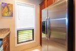 A a large fridge/freezer make meal planning a breeze 
